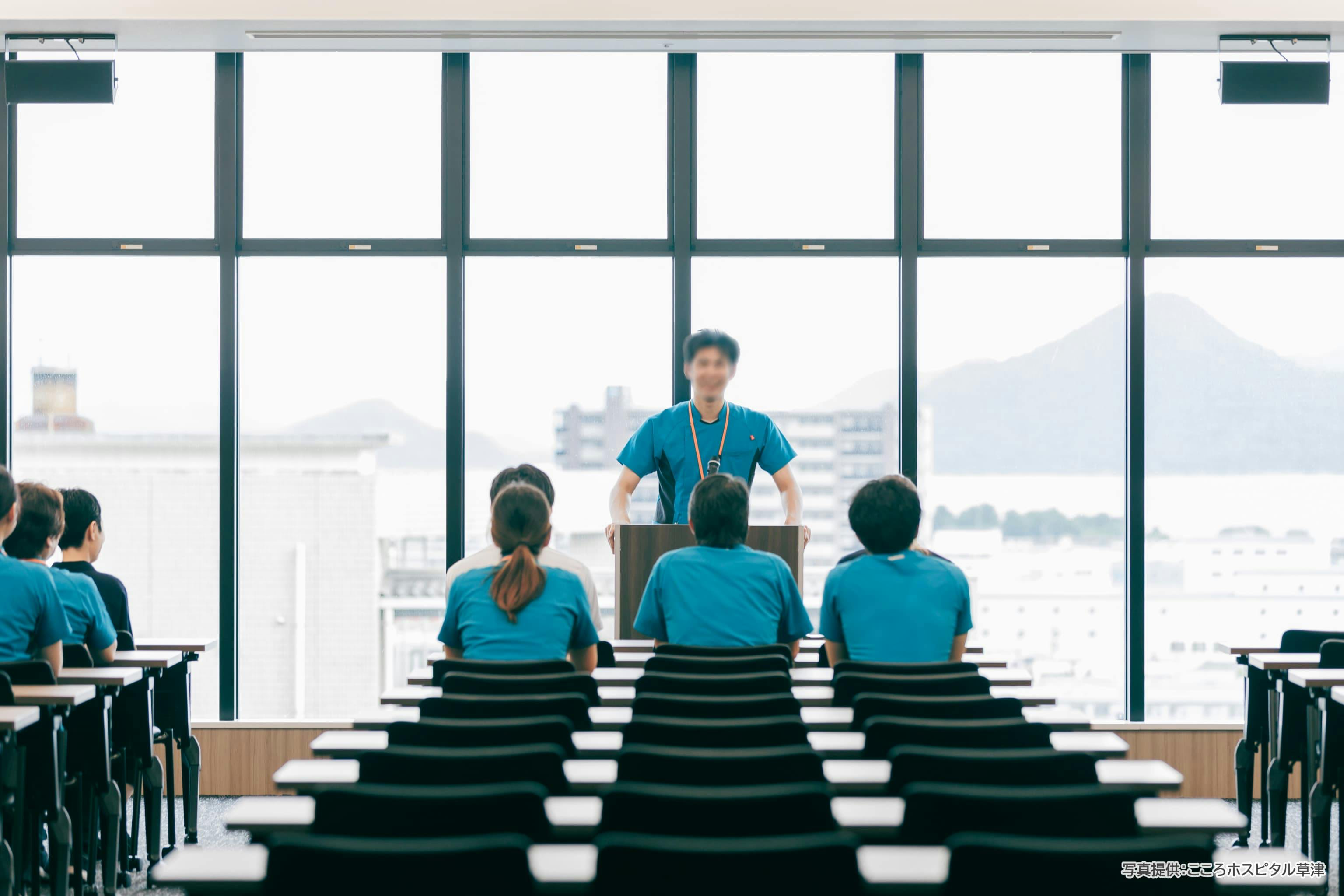 <em>3F多目的ホール</em>  医療法人社団 更生会　こころホスピタル草津 様