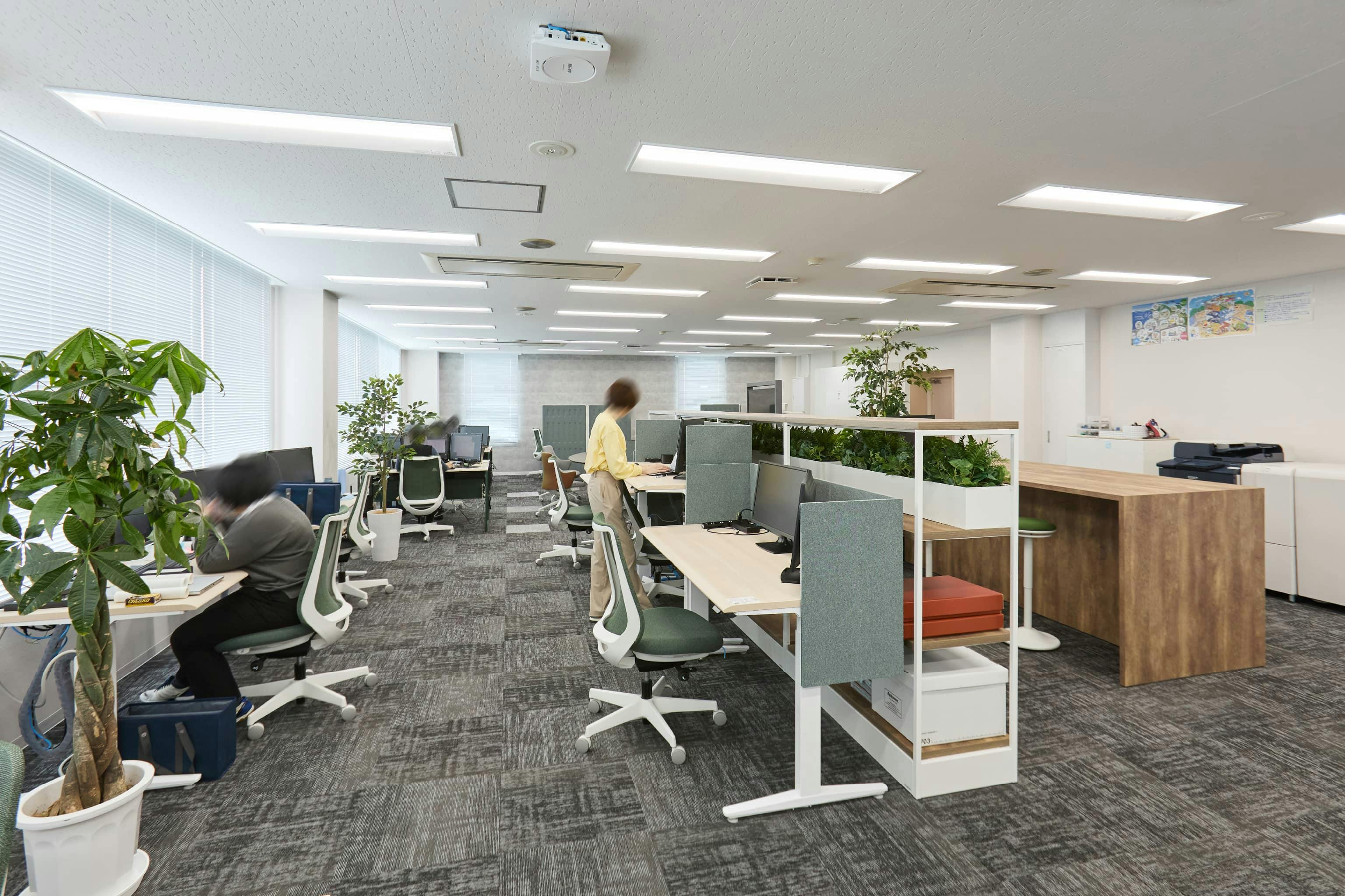 <em>4F執務スペース</em>  株式会社荒谷建設コンサルタント 様