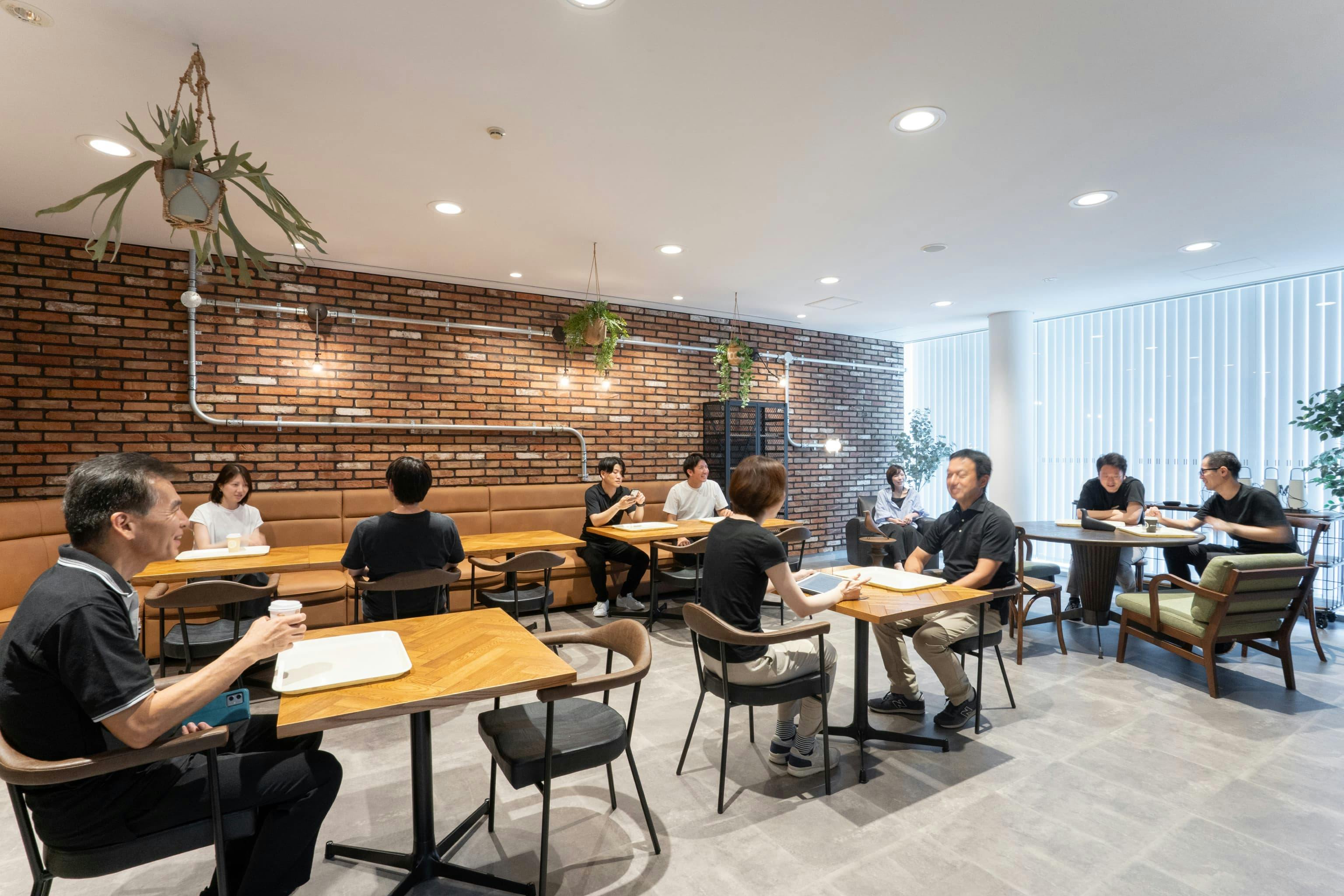 <em>5階食堂会議室</em>  株式会社村田製作所 様