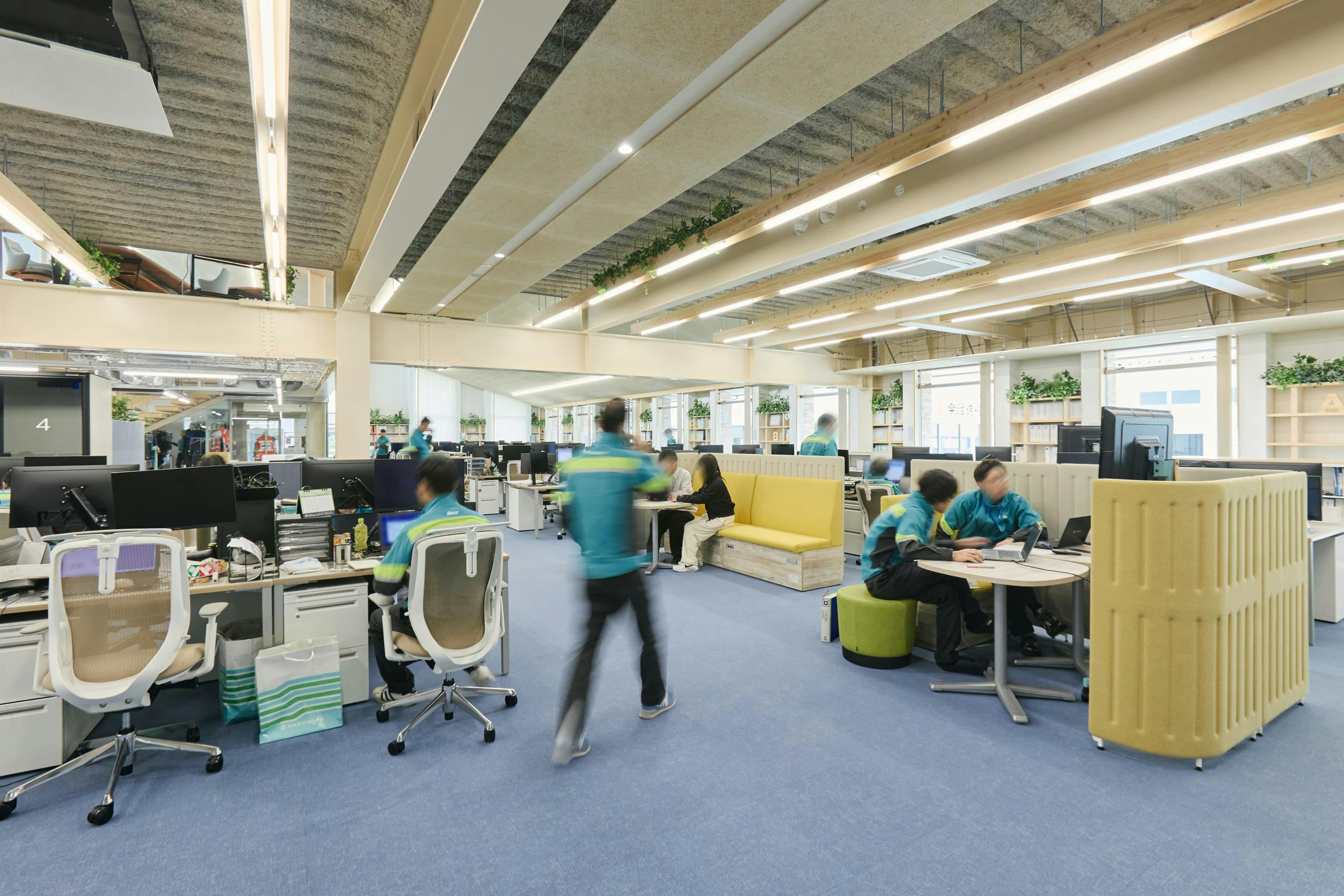 <em>1F執務エリア(オフィス棟)</em> 今治造船株式会社 様