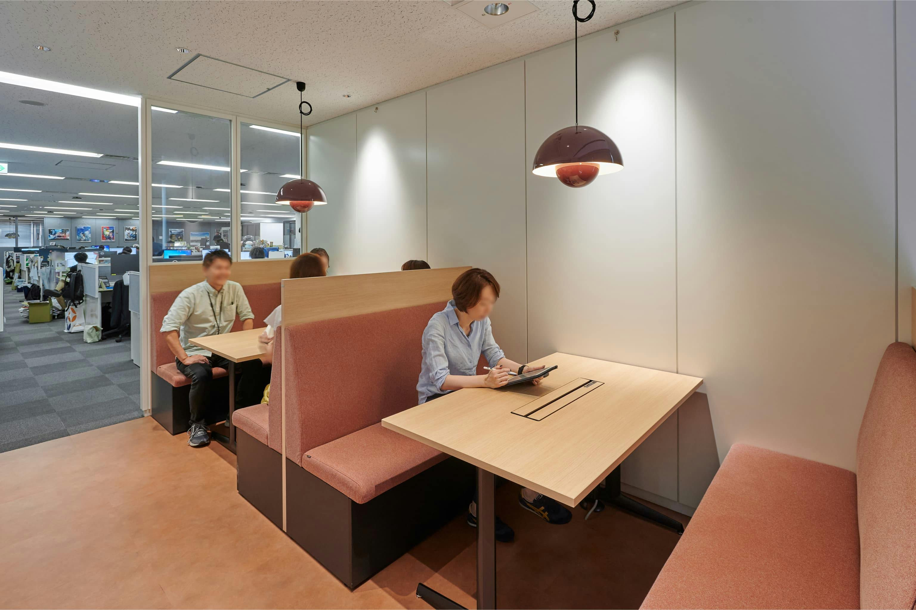 <em>N棟3Fリフレッシュスペース</em>  株式会社A-1 Pictures 様