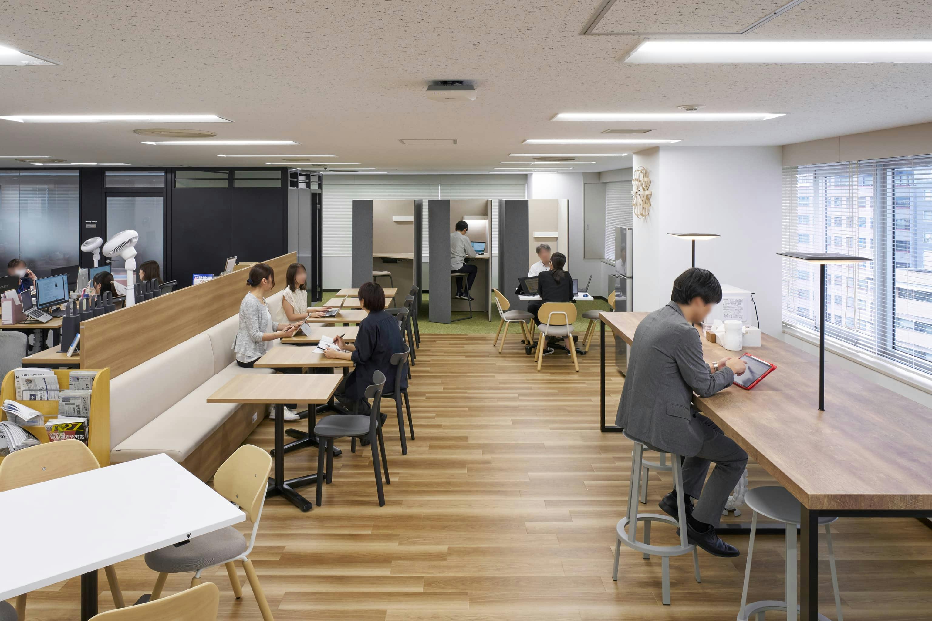 <em>8F ABWエリア</em> ジェイエスフィット株式会社 様