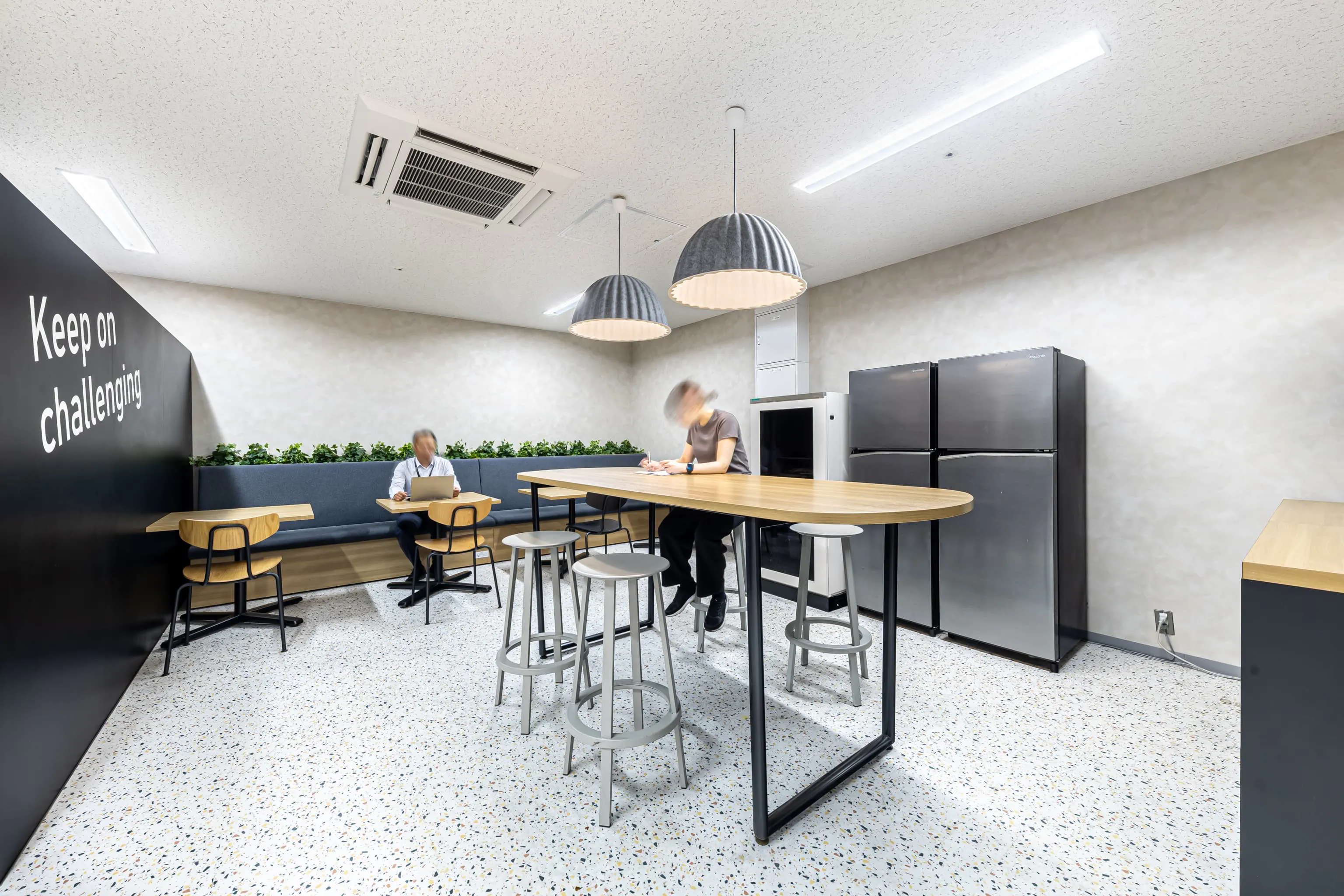 <em>リフレッシュスペース</em> 西鉄エアサービス株式会社 様