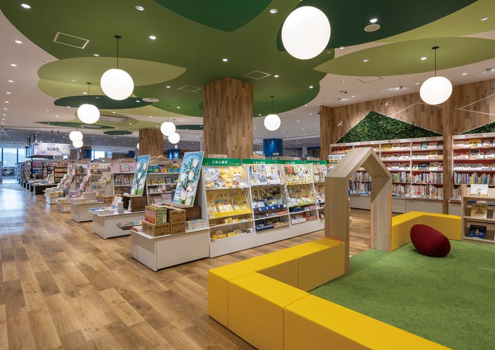 未来屋書店 須坂店 様