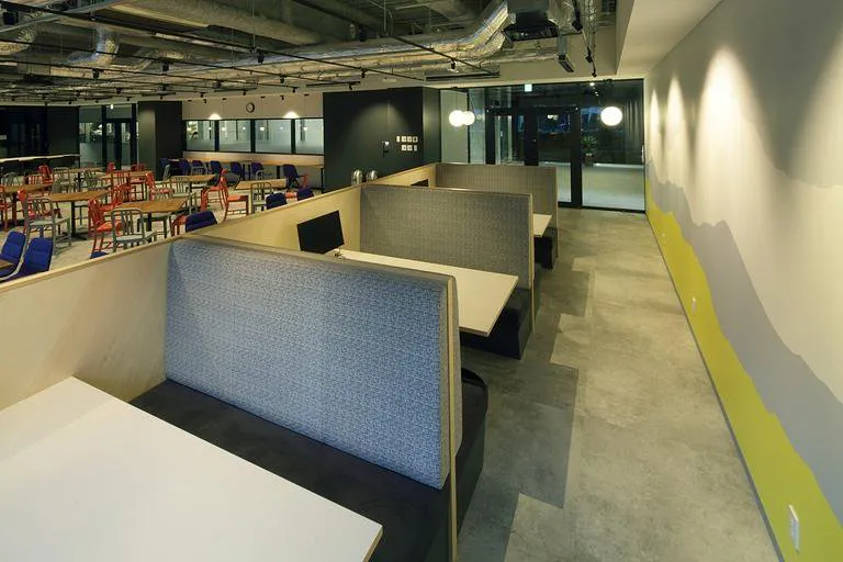 Family-restaurant booths