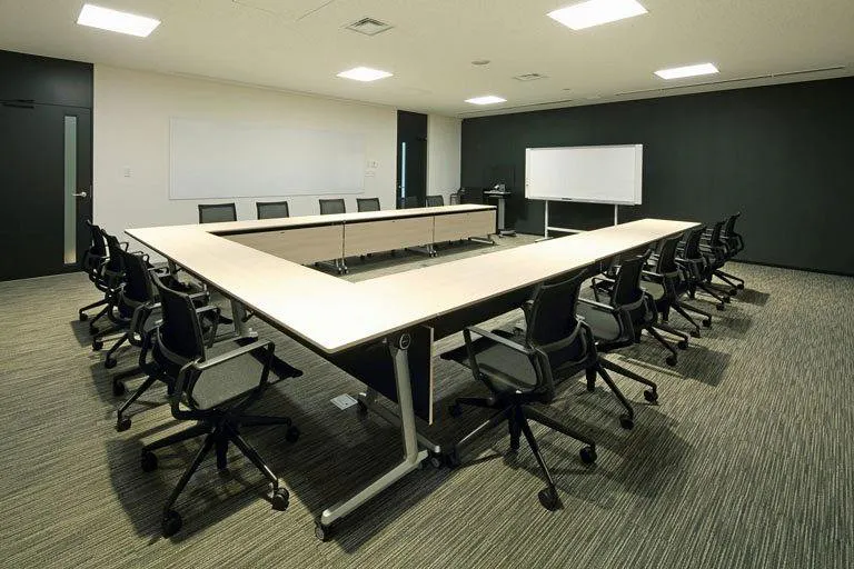 A guest meeting room