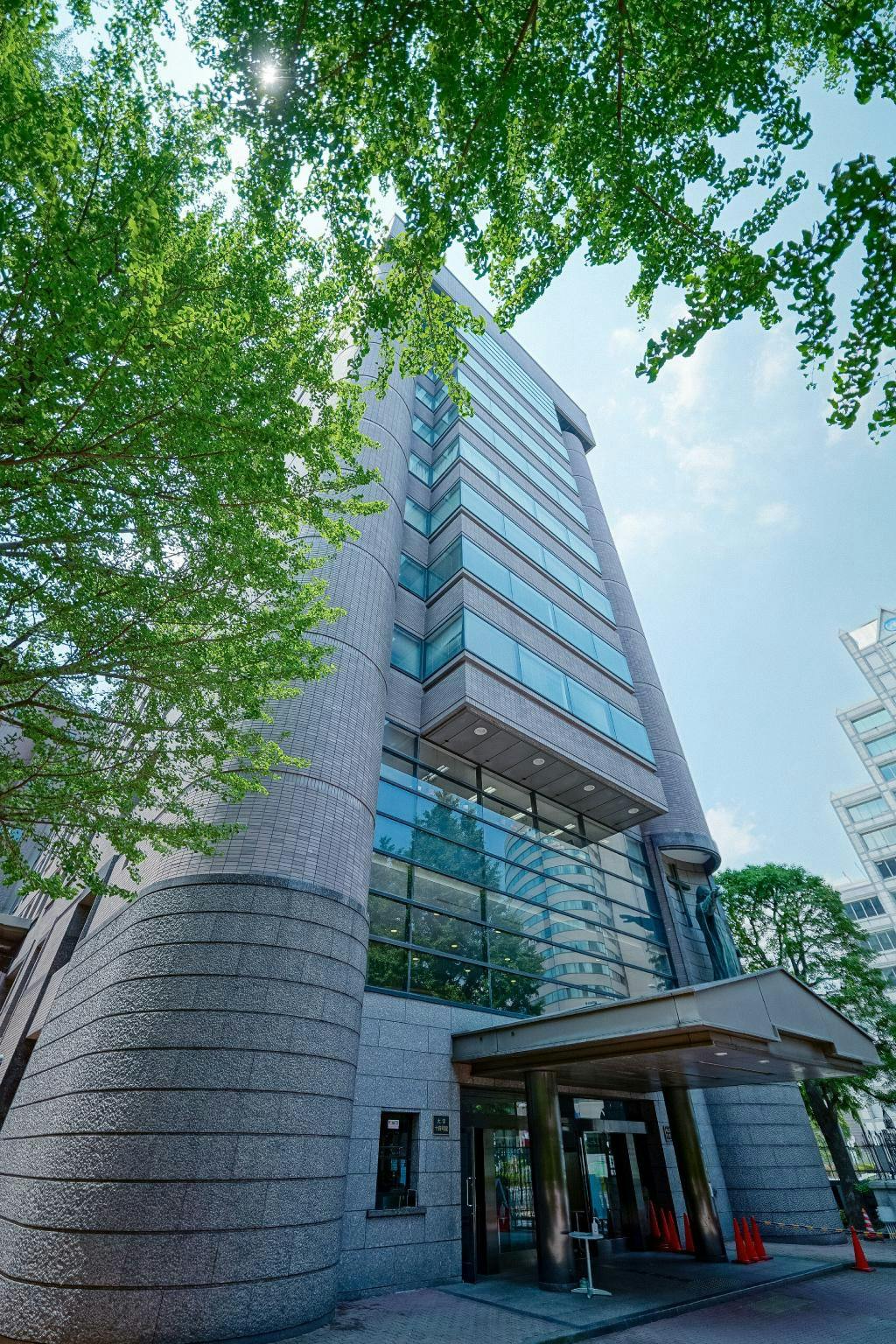 青山学院大学様の事例 | Design Stories / デザインストーリーズ｜株式