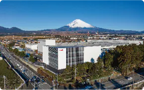 国内自社工場による持続可能な供給